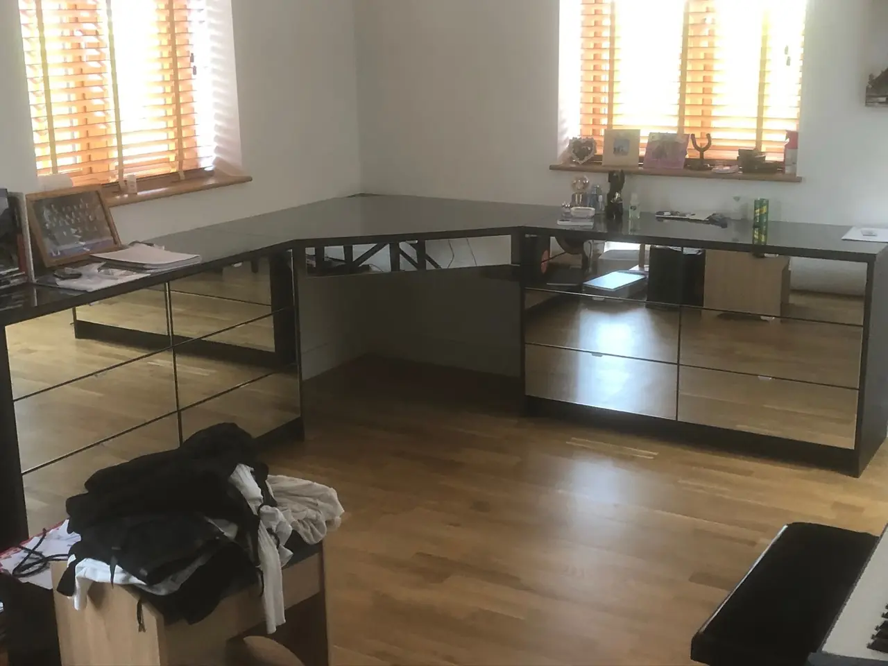 Mirrored corner desk dressing table, made and fitted by Sussex Design Interiors